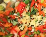 Une image de l'étape 5 de QUICHE 🪺🍃SANS PÂTE 🌶️🧅AUX POIREAUX🫑🧅🧄.