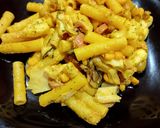 Foto del passaggio 15 della ricetta Insalata di pasta ricca estiva