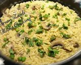 A picture of step 4 of 🍄🍜🥒Mushroom & Peas Orzotto🍄🍜🥒.