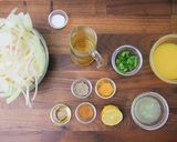 Perzsa hagymaleves recept fázis 1 fotója