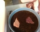 Une image de l'étape 2 de Travers de porc marinés sucrés salés grillés à la plancha.