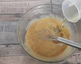 Foto del paso 2 de la receta: Bizcocho sin azúcar en freidora de aire