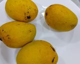 A picture of step 1 of Mango ras.