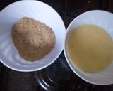 A picture of step 2 of Scotch Eggs.