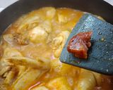 Foto langkah ke 3 dari resep Asam Pedas Ayam Nanas.
