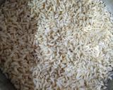A picture of step 1 of Diet Bhel.