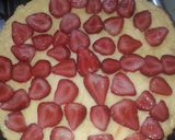 Foto del paso 6 de la receta: Kuchen de Frutillas 🍓 y crema pastelera (instantánea)