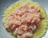 Gambar langkah 2 resipi Popia Carbonara.