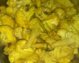 राई वाली गोभी की सब्जी(Rai wali gobhi ki sabzi recipe in Hindi) रेसिपी चरण 2 फोटो