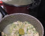 Foto del paso 4 de la receta: Fideos con salsa de pollo y puerro