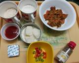 Tawa Chicken Pizza recipe step 1 photo