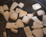 Foto del paso 2 de la receta: Estofado de res al vino tinto