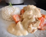 Hình bước làm 11 của món Món Pháp Blanquette De Veau - Thịt Bê Hầm Cà Rốt Nấm Phủ Sốt Bơ Trứng