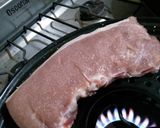 Foto del paso 3 de la receta: Carré de chancho corte americano asado al parrigas