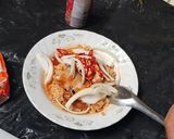 รูปขั้นตอนการทำที่ 4 ของ ยำบะหมี่ปลากระป๋องไข่ลวกยางมะตูม