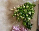 A picture of step 2 of Rava Chilla.