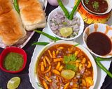 A picture of step 19 of Maharashtrian Famous Misal Pav.