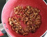 A picture of step 4 of Walnut paneer stuffed Dahi Vada.