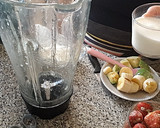 Foto del paso 3 de la receta: Smoothie de Fresas, Plátano y Aguacate