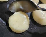 Foto del paso 8 de la receta: 🧀🧆Bocados de mandioca (raíz) rellenos de muzzarella 🧆🧀 #singluten