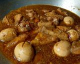 Foto langkah ke 4 dari resep Semur ayam telor tahu.