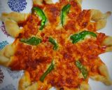 A picture of step 7 of Sunflower pizza.