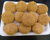 A picture of step 4 of Mutton mince staffing in potato cutlets.