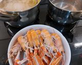 Foto del paso 4 de la receta: Espaguetis con cigalas frescas y salsa marinera