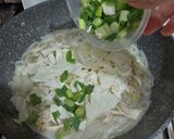 Foto langkah ke 4 dari resep 14. Kwetiau Kuah Ayam Suwir.