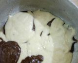 A picture of step 7 of Bottle gurad marble cake.