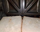 A picture of step 4 of Chicken vegetable Sandwich.