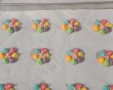 Foto langkah ke 5 dari resep Lidah Kucing Rainbow Bunga.