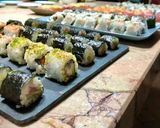 Foto del passaggio 12 della ricetta Sushi e Sashimi fatto in casa