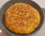Foto del paso 7 de la receta: Tortilla de patatas con pollo al curry