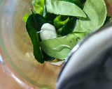 Foto langkah ke 6 dari resep Nasi Ijo Ayam Kemangi.