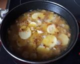 Foto del paso 5 de la receta: 114. Filetes de merluza con patatas