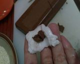 Foto langkah ke 2 dari resep Onde-onde Mini Isi Coklat.