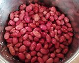 Foto del paso 1 de la receta: Frijol rojo con garra de cerdo