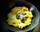 આલુ ચીઝ ફ્રેન્કી(Aloo Cheese Frankie Recipe In Gujarati) રેસીપી સ્ટેપ4ફોટો