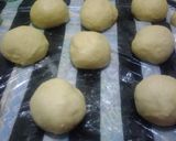 Foto langkah ke 4 dari resep Roti sosis kepang (caterpillar bun) ekonomis dan simple.