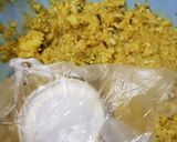 A picture of step 3 of Leftover boiled rice cutlets.