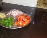 A picture of step 1 of Aalu gazar matar.