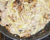 Foto langkah ke 7 dari resep Mushroom Alfredo Dumbbelletti.