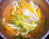 Foto langkah ke 7 dari resep Salmon Kuah Asam.