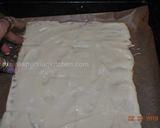 A picture of step 4 of Saltine chocolate crackers.