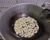 Foto langkah ke 3 dari resep Kacang 🥜 tanah goreng.
