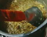 A picture of step 2 of Pottay wali sawayain.