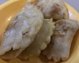 Foto langkah ke 6 dari resep Cireng isi ayam mercon.