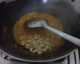 A picture of step 4 of Peanut curry.