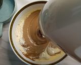 Foto langkah ke 4 dari resep Dalgona Steamed Cake a la Kitchen of Olive's.